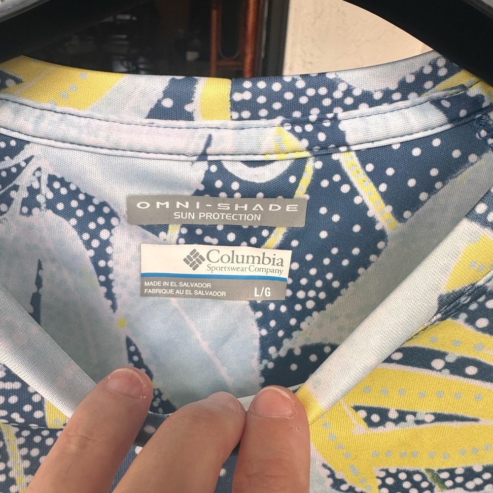 COLUMBIA | Blue & Yellow Floral Patterned PFG Omni-shade Long Sleeve Size L - Picture 2 of 8